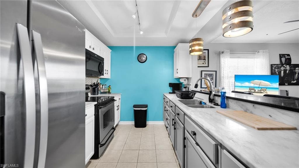 3344 N Key DR 4-18
