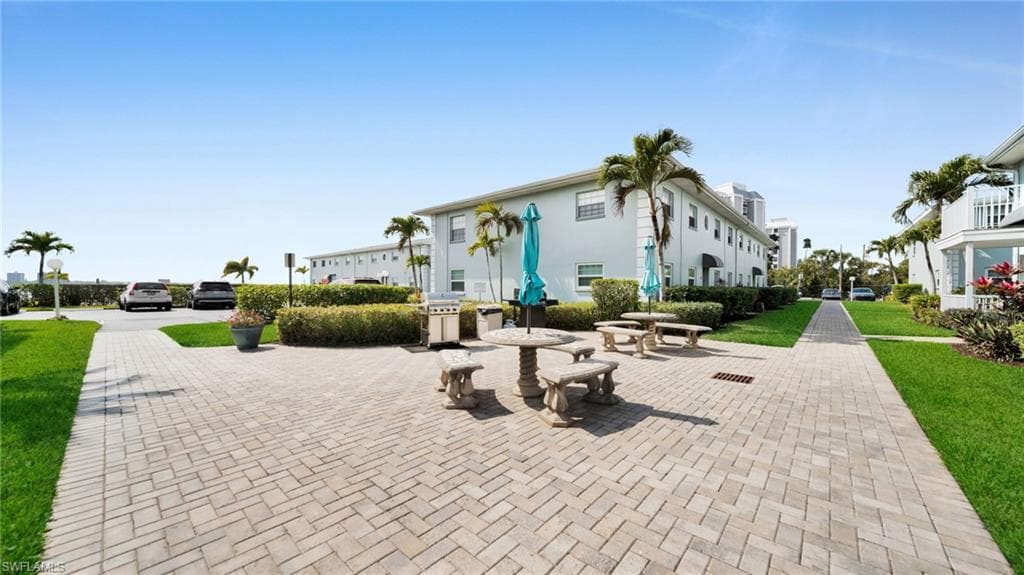3344 N Key DR 4-27