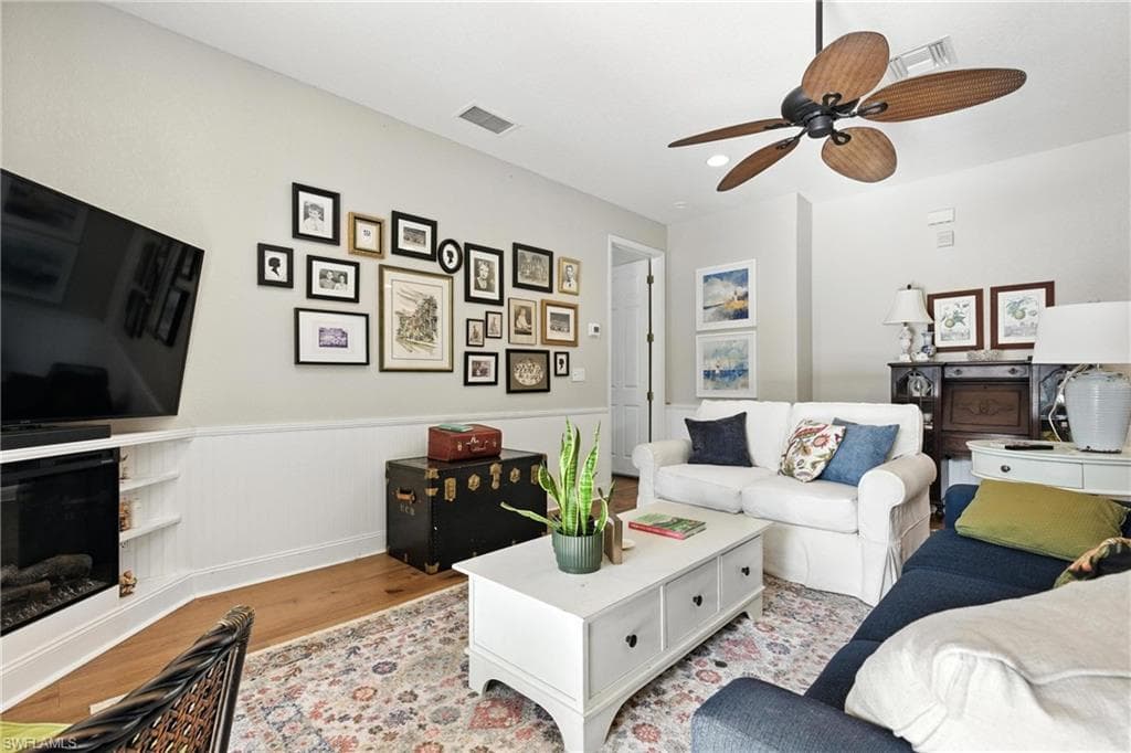 8843 Tropical CT-11
