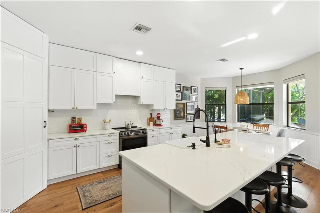 8843 Tropical CT-6