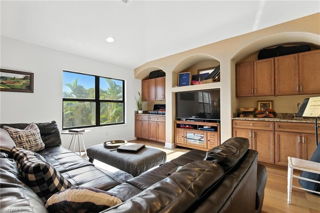 8843 Tropical CT-29