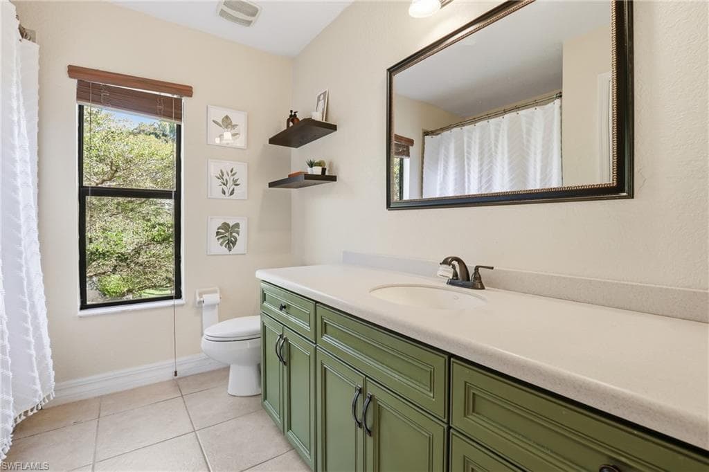 8843 Tropical CT-37