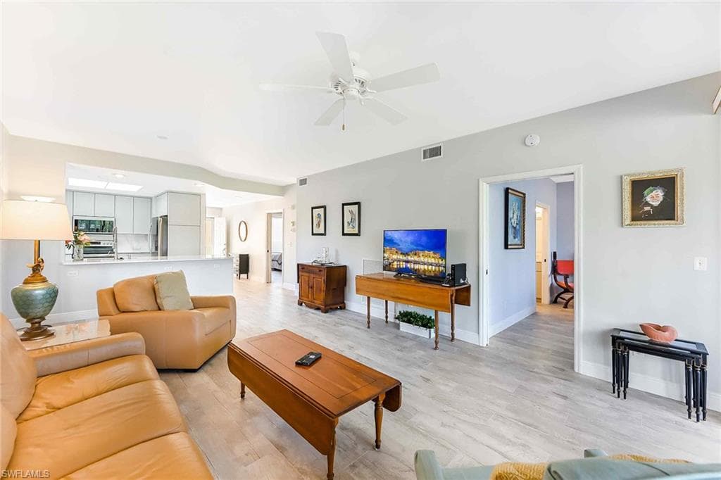 651 Wiggins Lake DR 102-2