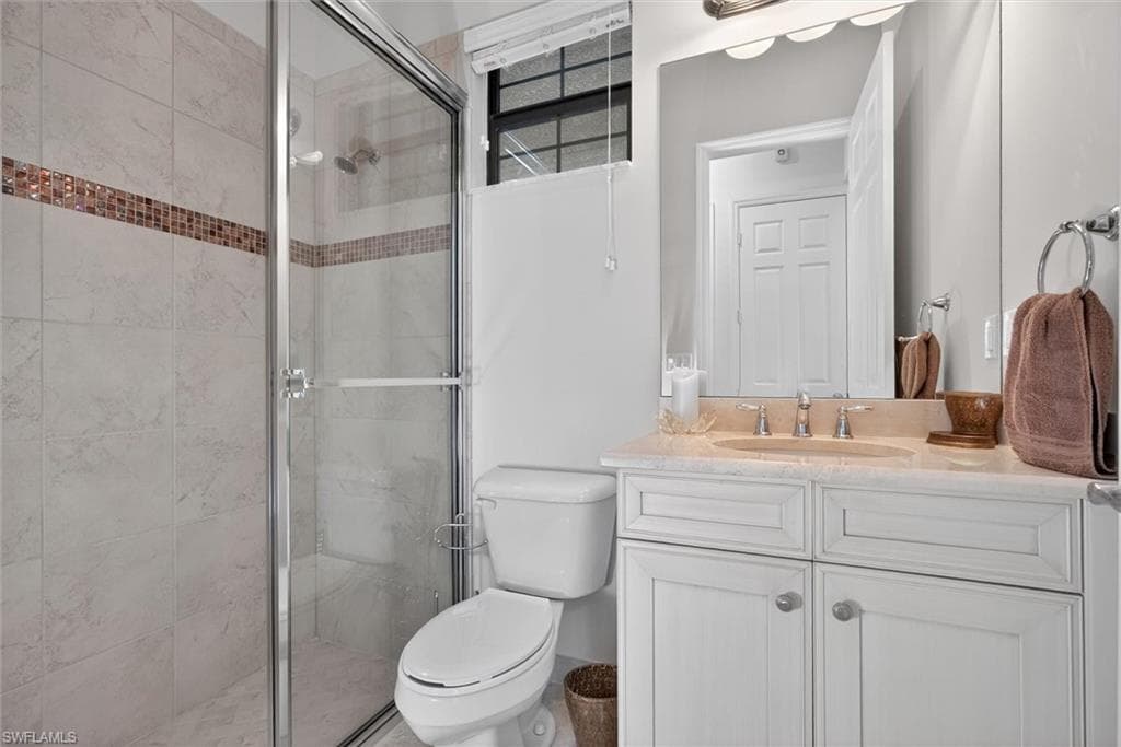 3296 Pacific DR-22