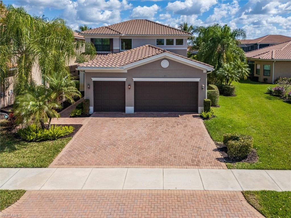 3296 Pacific DR-1
