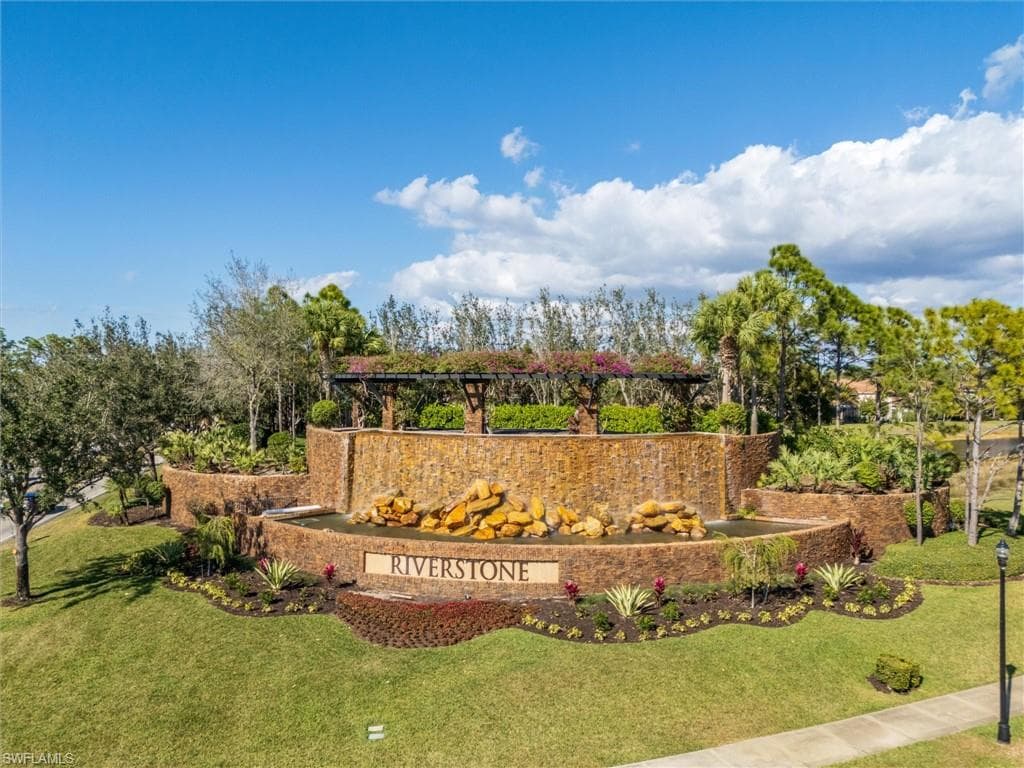 3296 Pacific DR-48