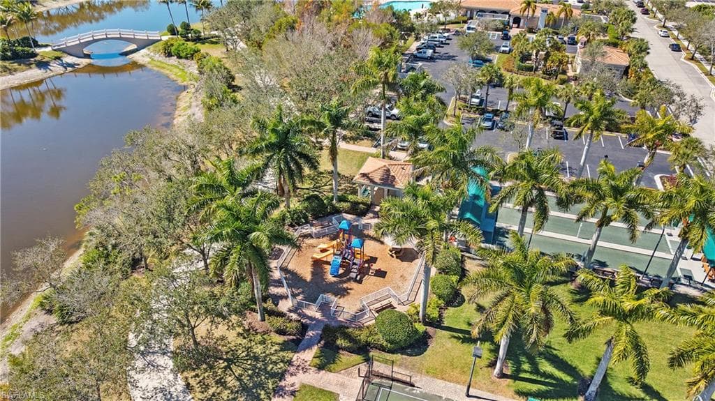 15127 Reef LN, BONITA SPRINGS FL 34135-42