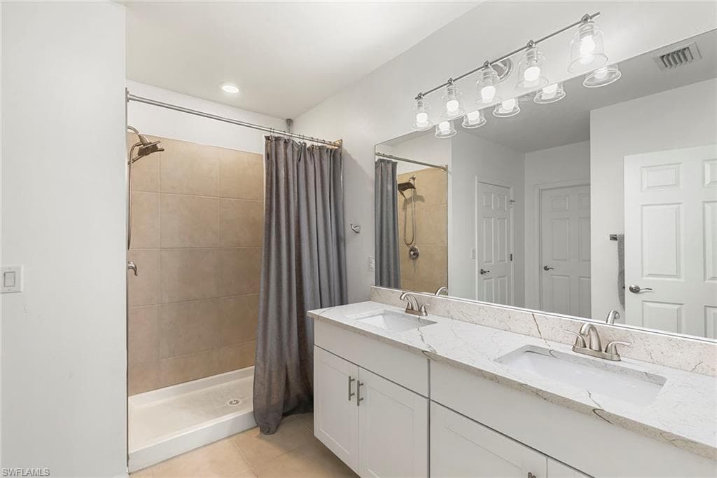 737 Hadley ST W, NAPLES FL 34104-15