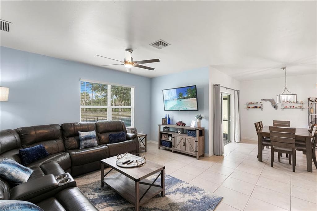 737 Hadley ST W, NAPLES FL 34104-11