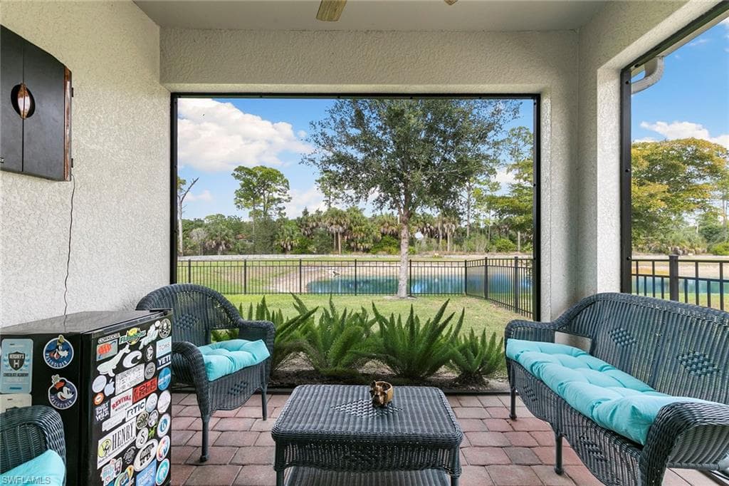 737 Hadley ST W, NAPLES FL 34104-2