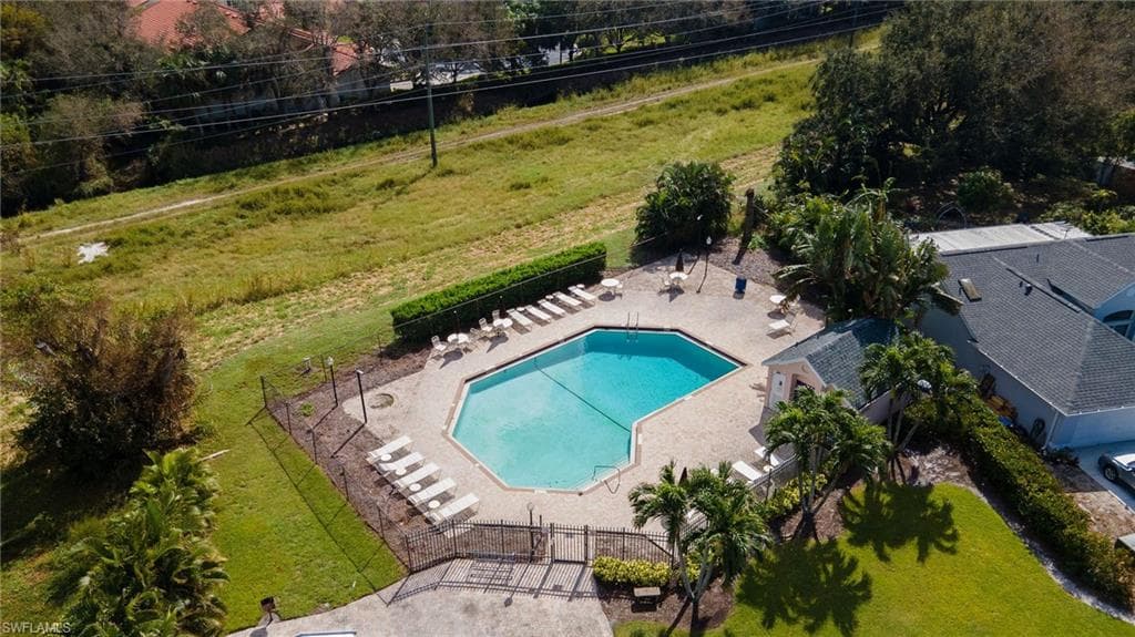 15069 Cloverdale DR, FORT MYERS FL 33919-20