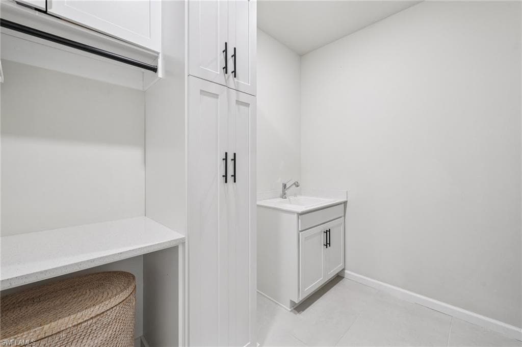 10395 Ventana LN-26
