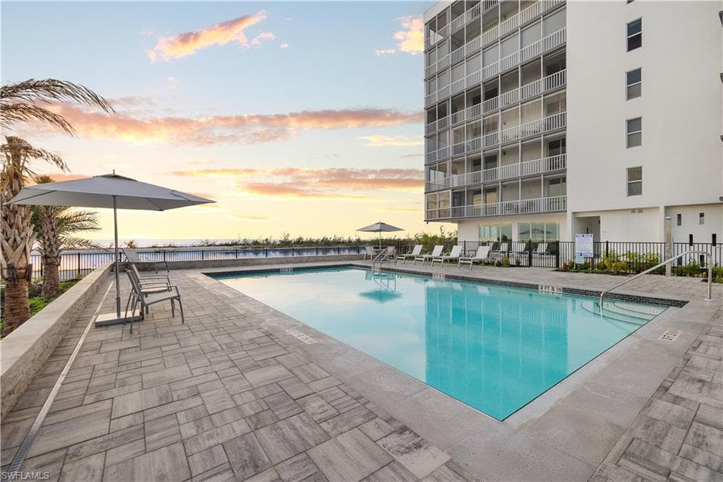7000 Estero BLVD 100-33