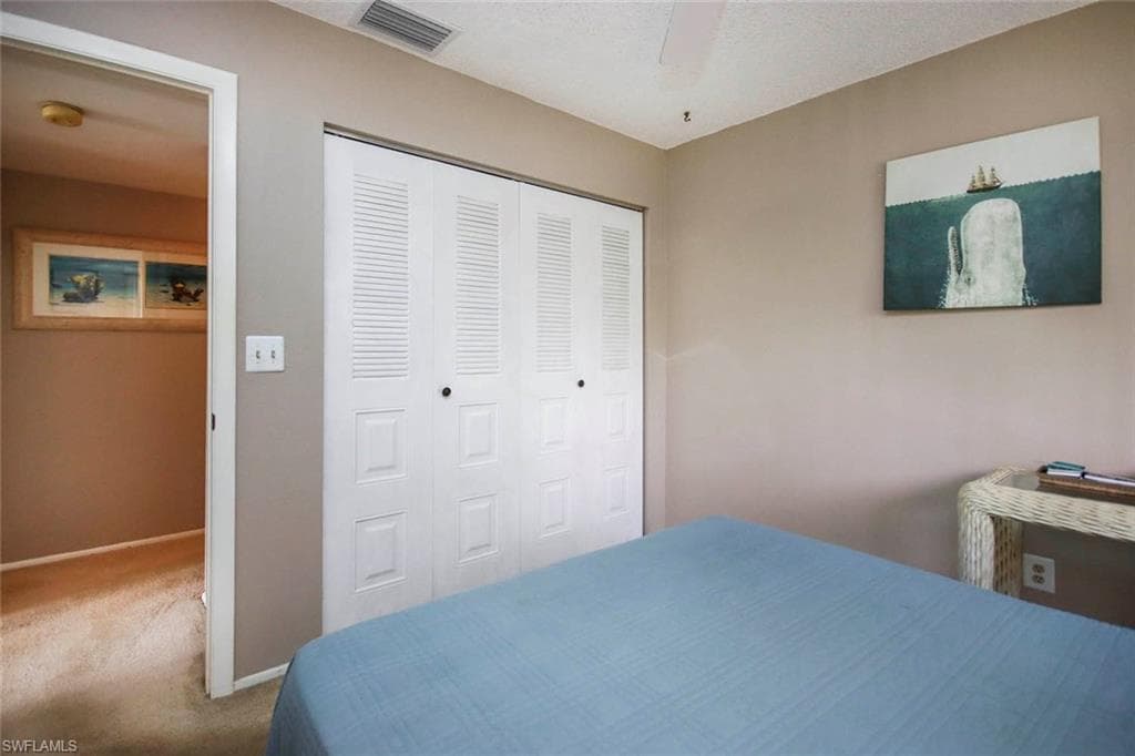 8121 S Woods CIR Unit 5-11