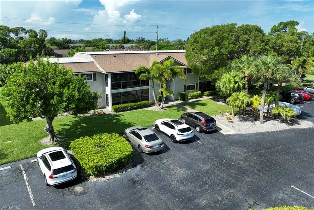 8121 S Woods CIR Unit 5-18