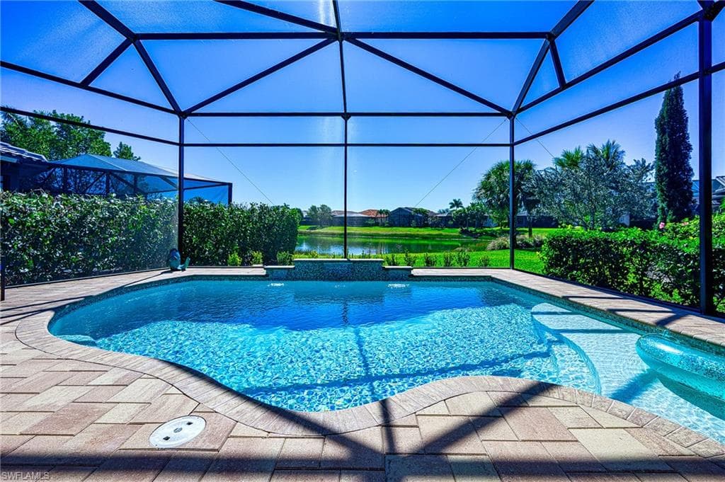 10505 Valencia Lakes DR-35