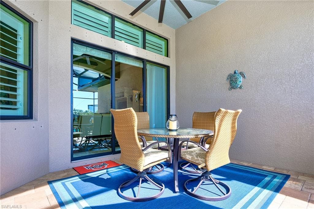 10505 Valencia Lakes DR-30