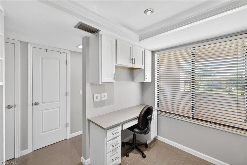 7430 Lake Breeze DR 313-10