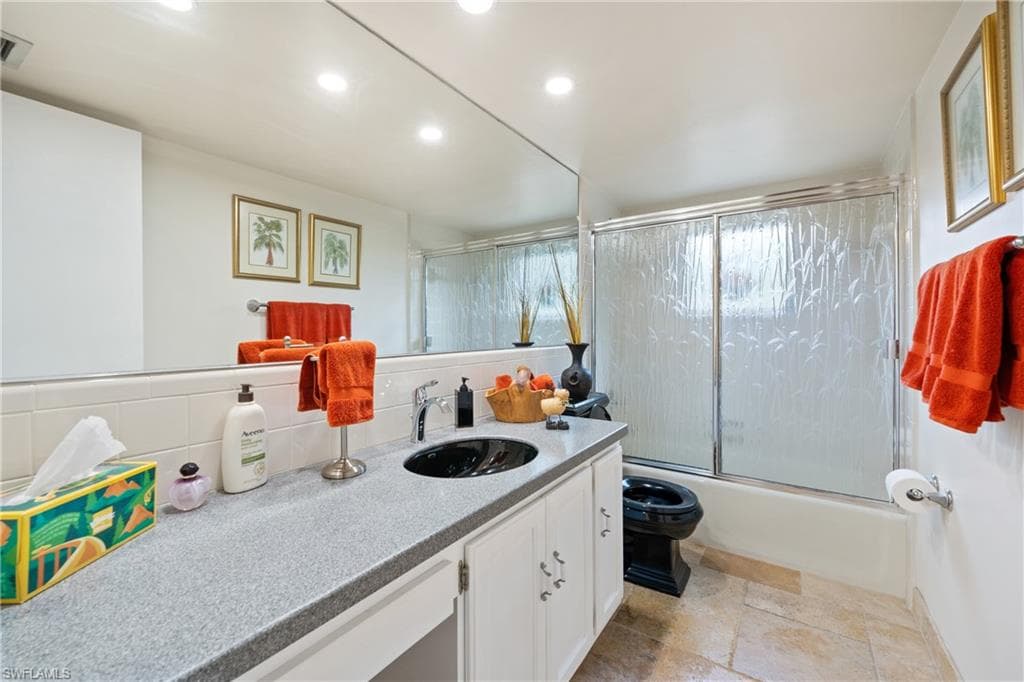 234 Duncan LN-20
