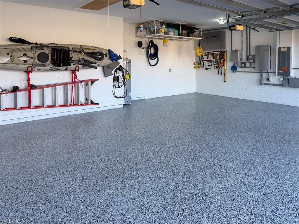 18702 Lake Hammock DR, NAPLES FL 34114-18