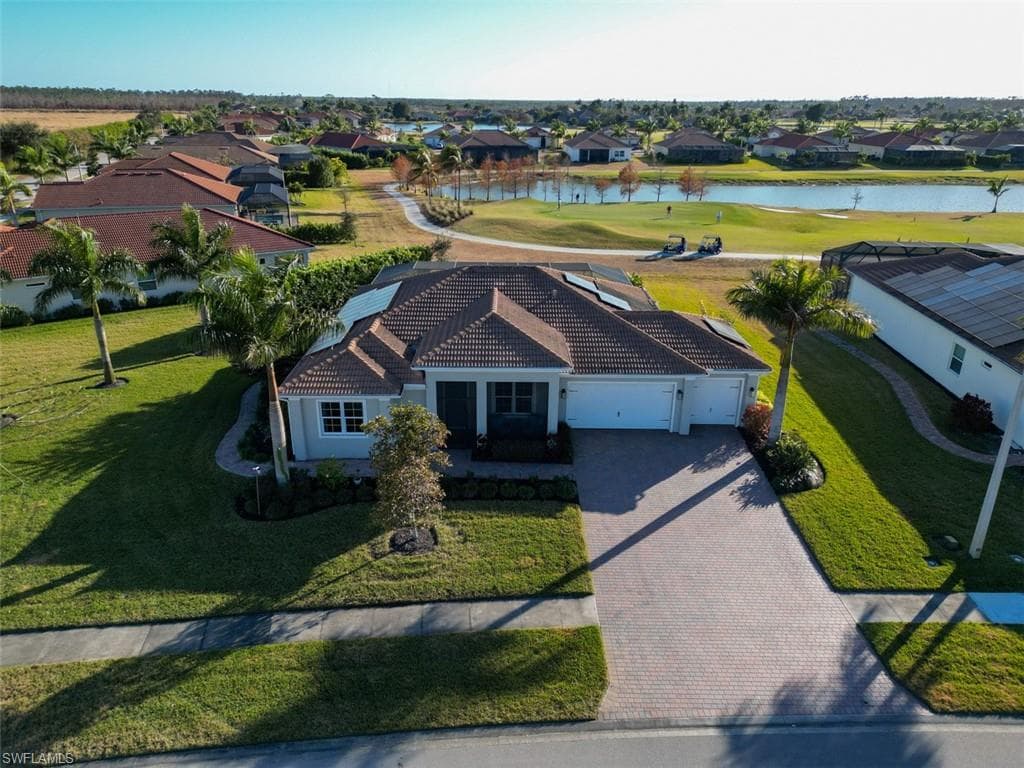 18702 Lake Hammock DR, NAPLES FL 34114-28