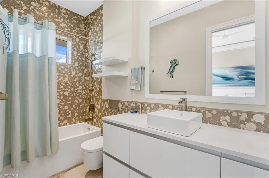 103 Montrose DR, FORT MYERS FL 33919-45