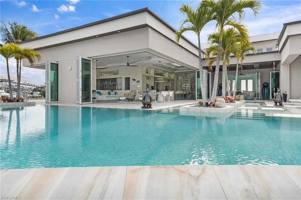 103 Montrose DR, FORT MYERS FL 33919-12