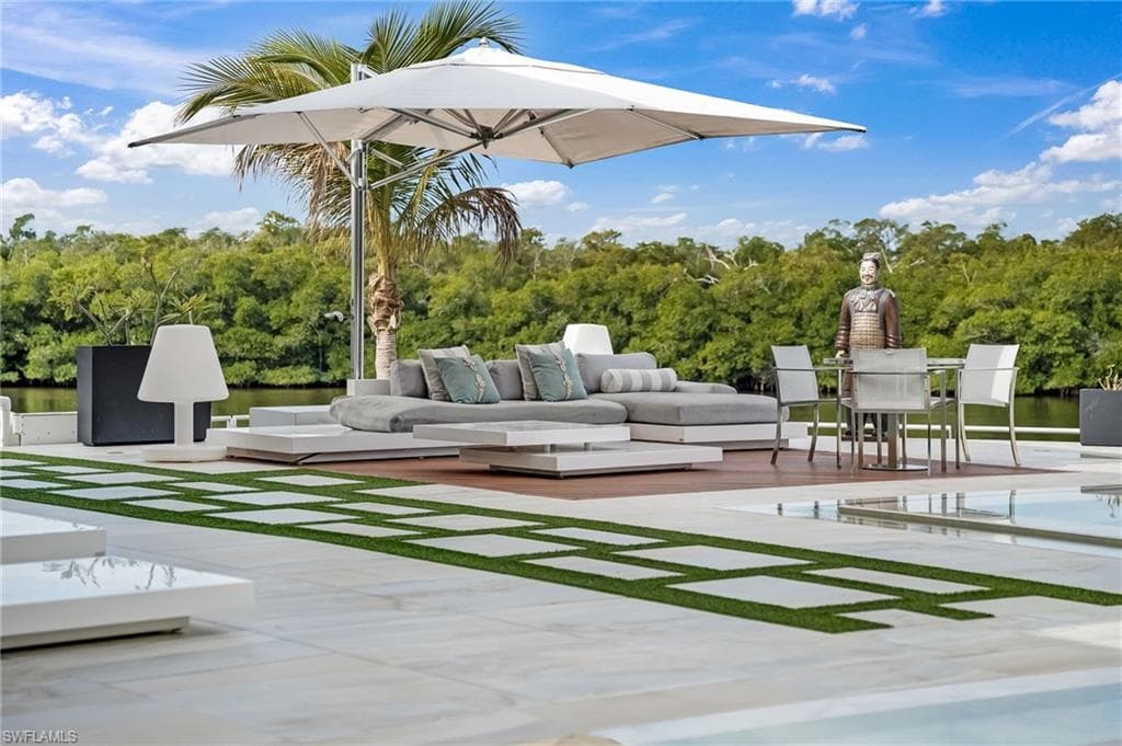 103 Montrose DR, FORT MYERS FL 33919-9