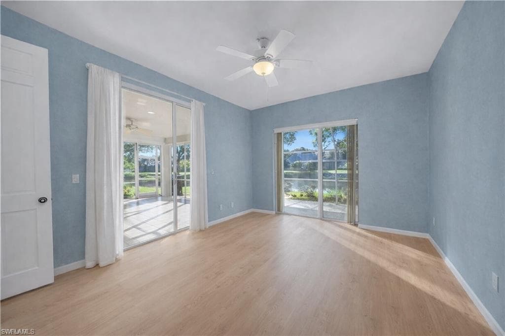 8601 Fairway Bend DR-6