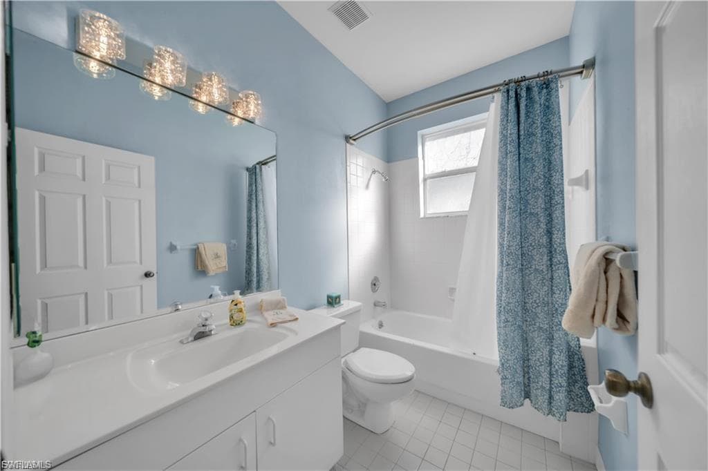 8601 Fairway Bend DR-14