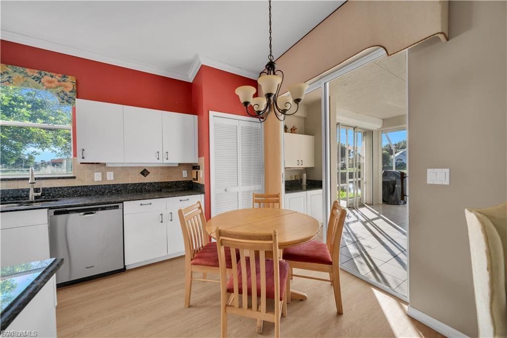 8601 Fairway Bend DR-3