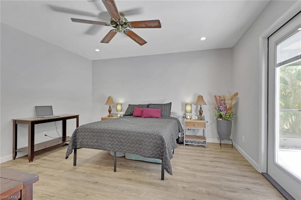 28025 Oak LN-26