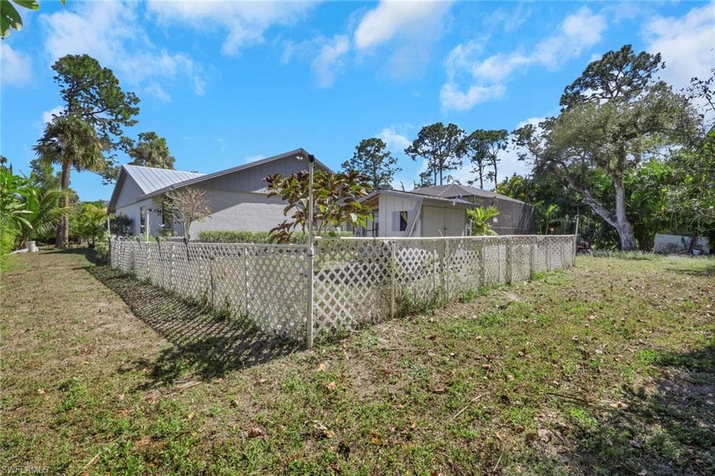 28025 Oak LN-42