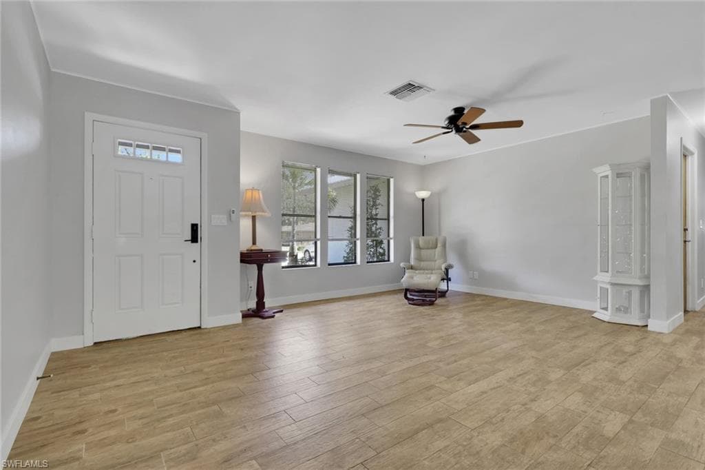 28025 Oak LN-8