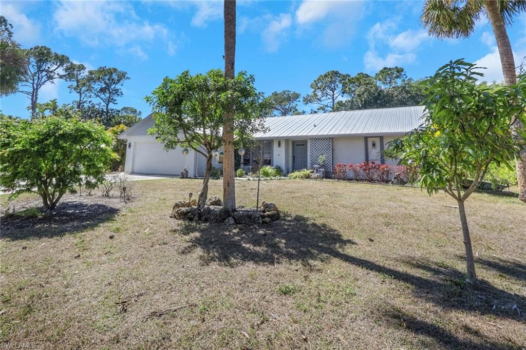 28025 Oak LN-7