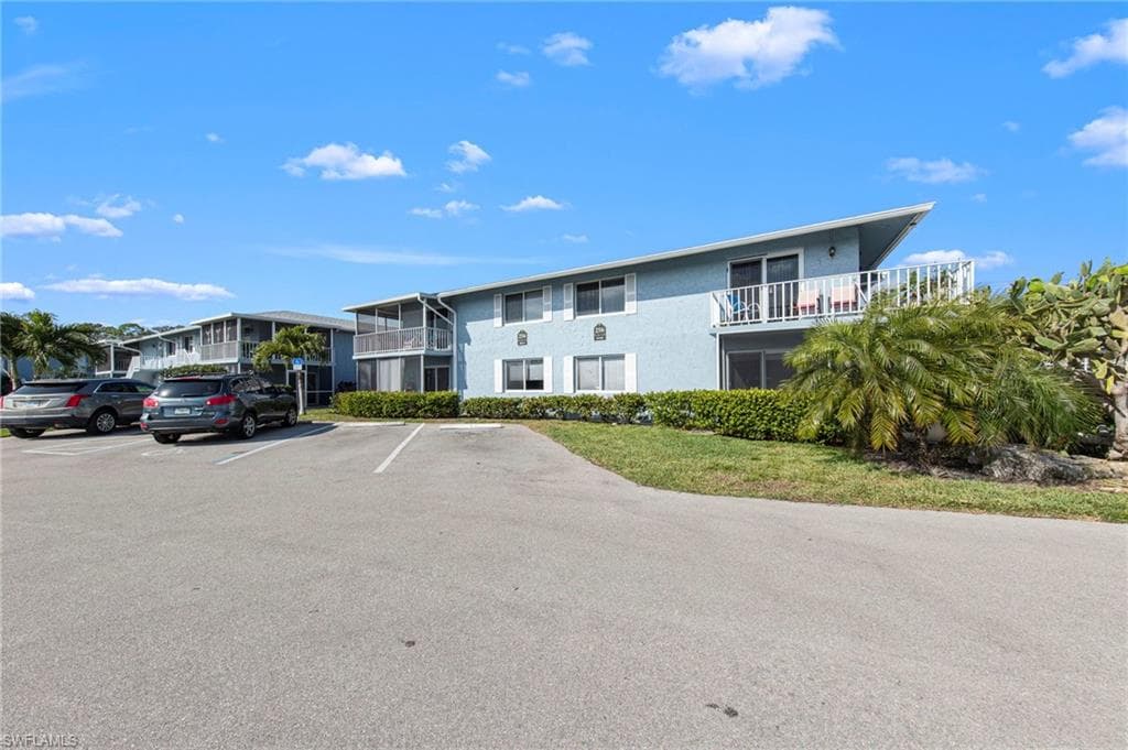 256 Palm DR 1-1