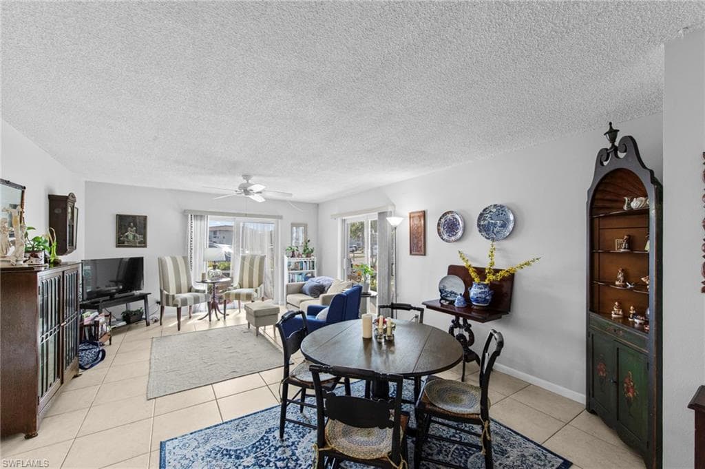 256 Palm DR 1-5