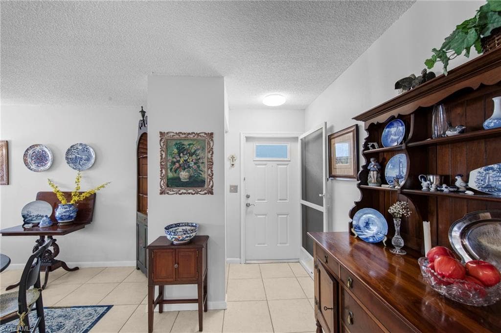 256 Palm DR 1-4
