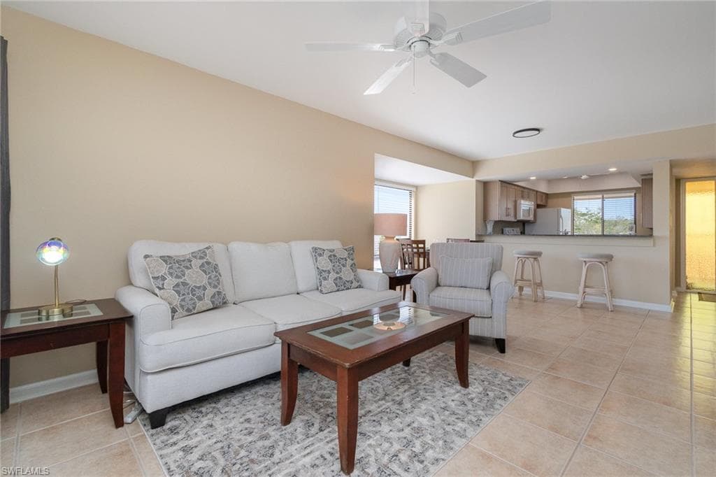21490 Bay Village DR # 261, FORT MYERS BEACH FL 33931-6