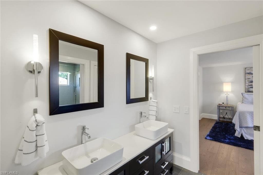 12924 Bald Cypress LN-43