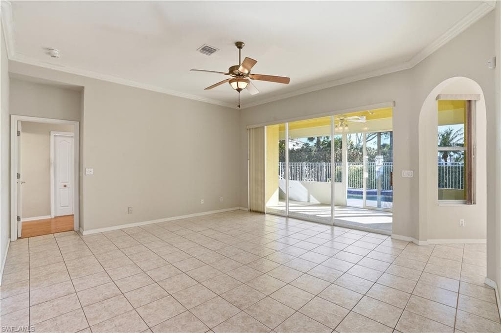 2265 Heritage Greens DR-5