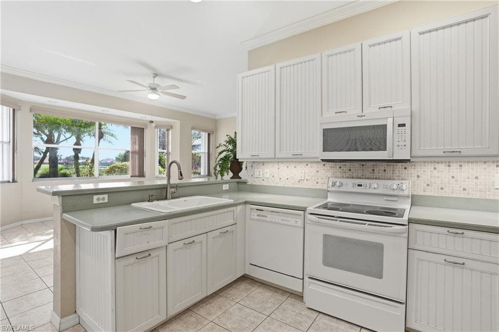 2265 Heritage Greens DR-11
