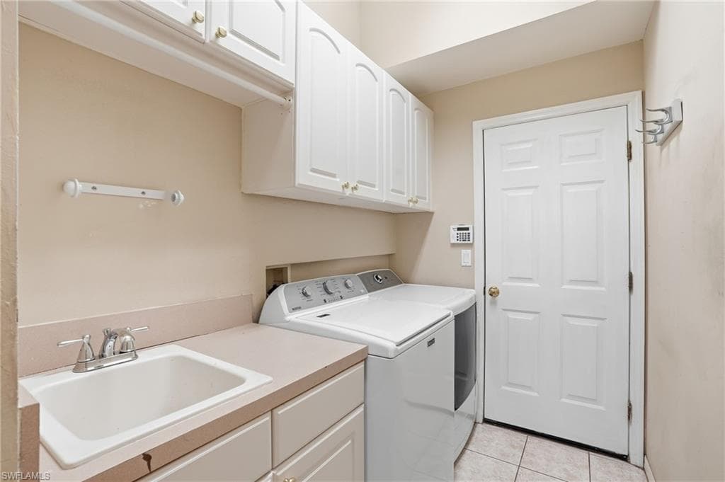 2265 Heritage Greens DR-23