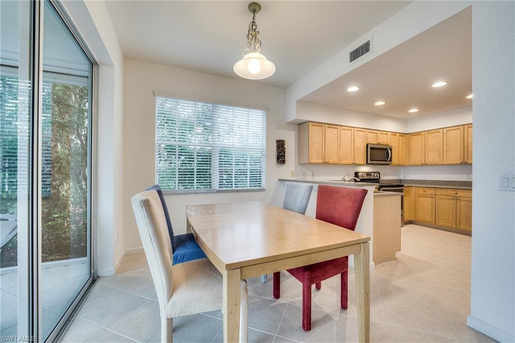 16580 Crownsbury WAY # 102, FORT MYERS FL 33908-12