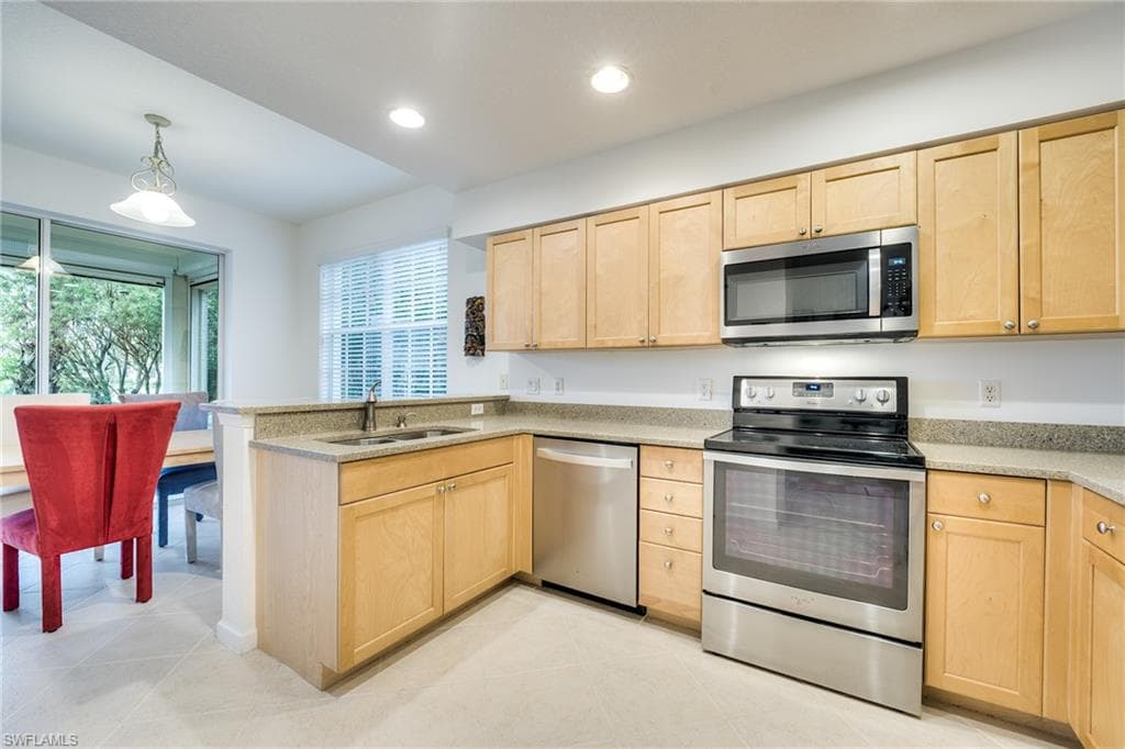 16580 Crownsbury WAY # 102, FORT MYERS FL 33908-13