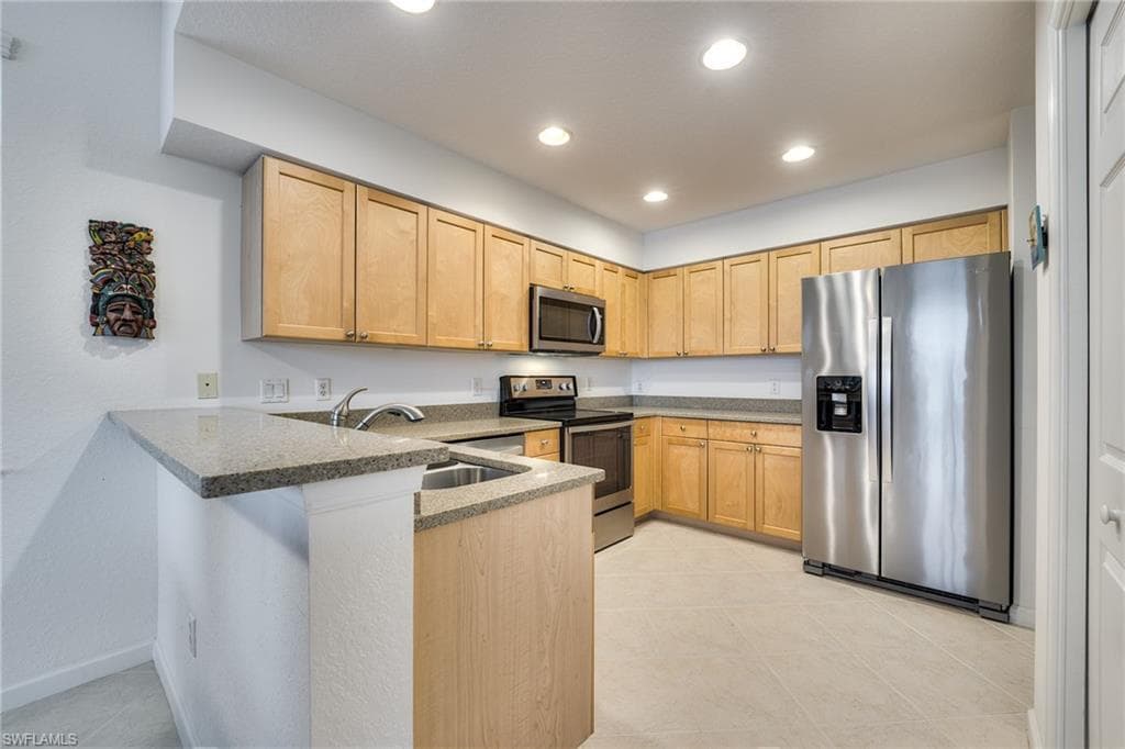 16580 Crownsbury WAY # 102, FORT MYERS FL 33908-14