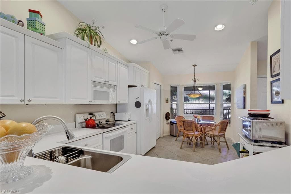 8620 Cedar Hammock CIR 1121-11
