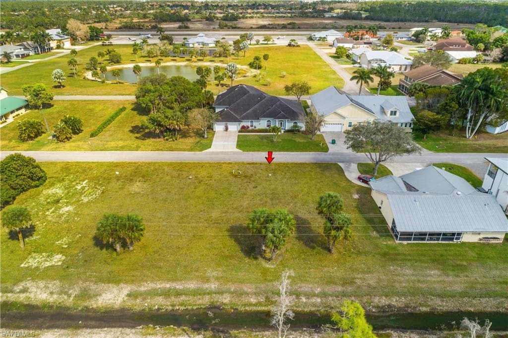 4017 Skyway DR, NAPLES FL 34112-5