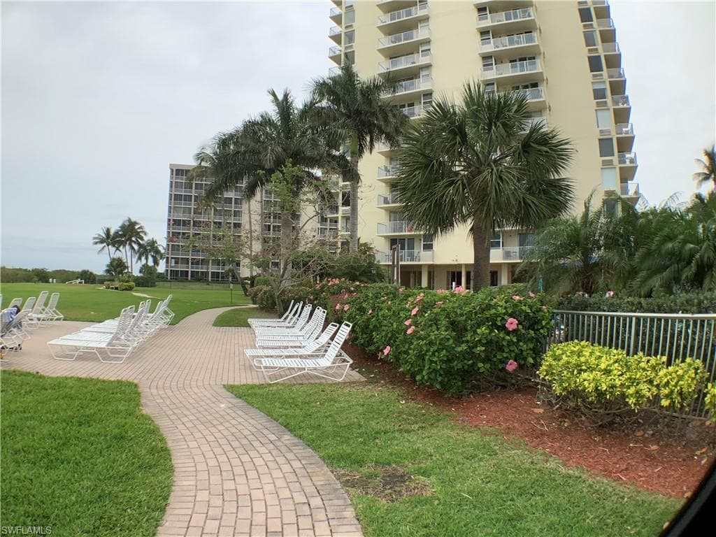 7330 Estero BLVD 508-26