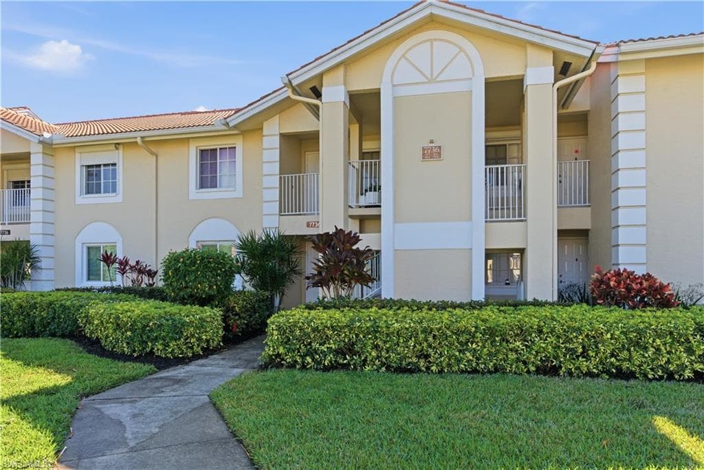 7736 Jewel LN # W103, NAPLES FL 34109-1